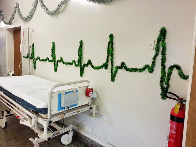 Cuando el hospital decora para Navidad ...