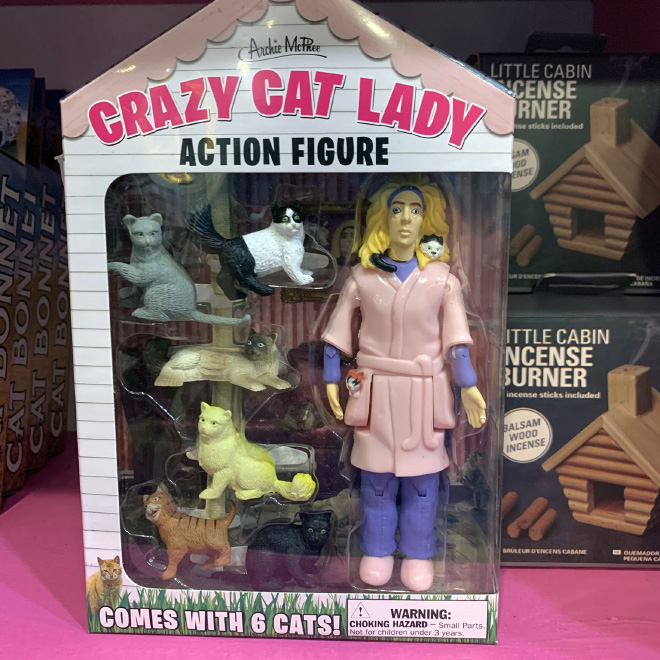 Figura de acción de la Dama de los Gatos Locos.